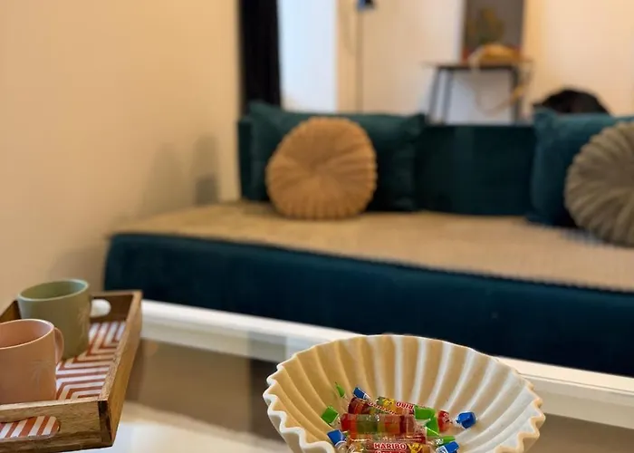 Apartment Cozy, Quiet & Comfortable *